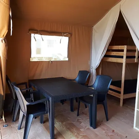 Camping Oos Heem Montenau Extérieur photo